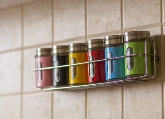 Sposoby na właściwe przechowywanie przypraw w domowej kuchni Sposoby na właściwe przechowywanie przypraw w domowej kuchni